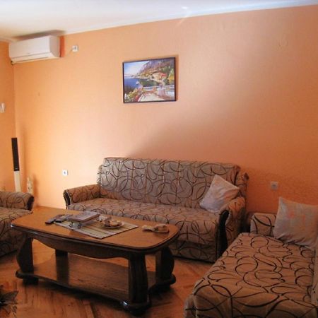 Apartment Stana Petrovac Extérieur photo